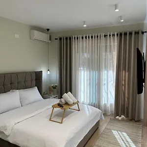 4seasonsgea , New Modern In Appartamento Tirana