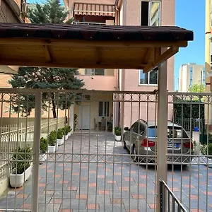  Apartment S&f Centre Albania