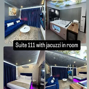  Apartment Holiday Apartments Albania